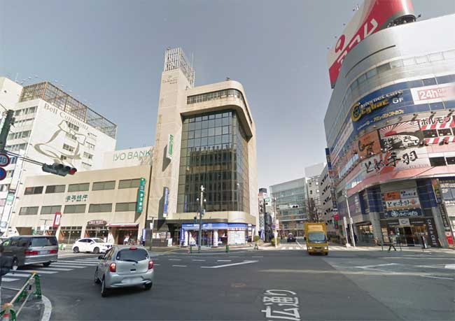 ホワイトエッセンス 博多院